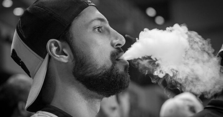 The Science of E-Liquid Flavour Creation: How Perfumers and Food Scientists Design Vape Tastes