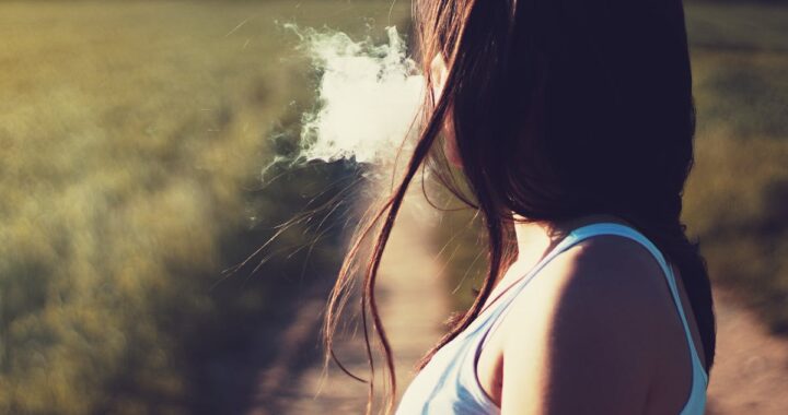 Vaping and Pregnancy: What the Research Says and Why Quitting Completely Is the Safest Path